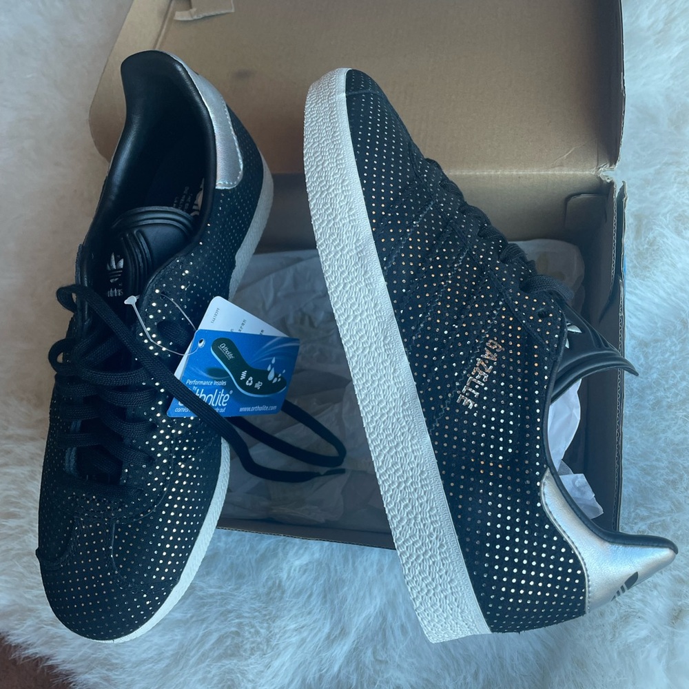 adidas Gazelle W Black women Sneakers